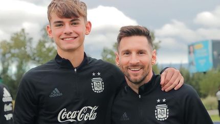 Diario La Unión | Nico Paz junto a Lionel Messi.