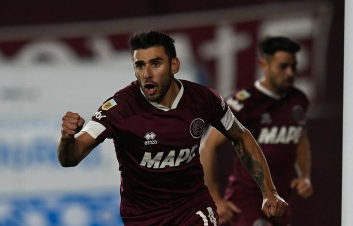Salvio hizo dos frente a Tigre.