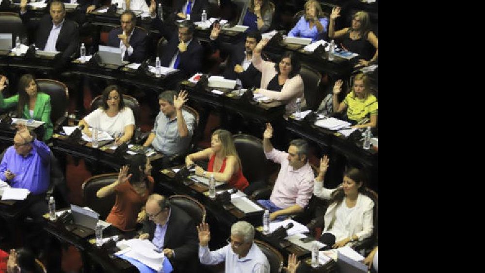 Sólo el sector de la Izquierda se manifestó en contra.