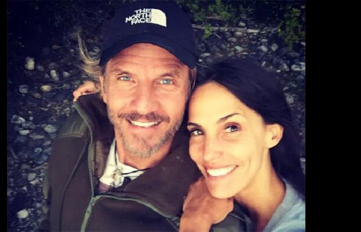 El actor y la modelo llevan ocho años casados.