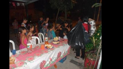 Hace cinco años que realizan el festejo junto a los vecinos.