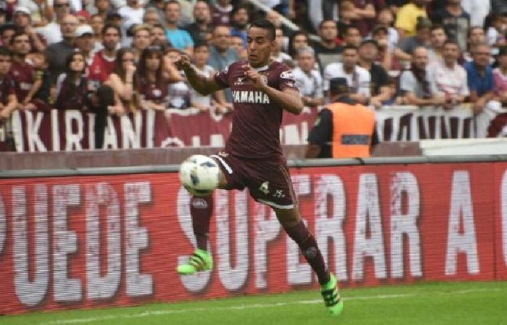 José Luis Gómez, que venía actuando en Reserva, tiene chances de volver a a Primera.