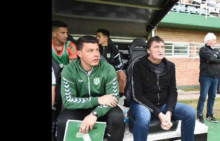 Sebastián Battaglia reemplazará a Julio Falcioni en el cargo.