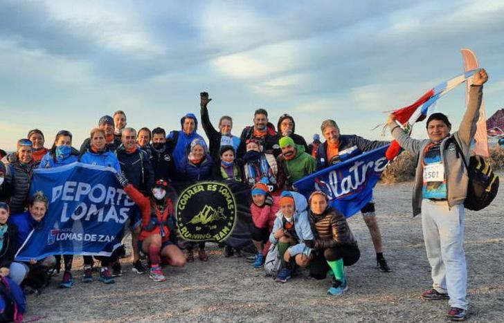 29 deportistas lomenses participaron de la carrera.