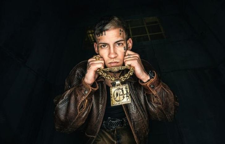 L-Gante, angustiado.