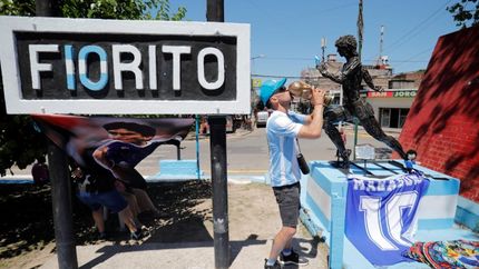 Fiorito, la ciudad que vio crecer al genio del fútbol mundial.