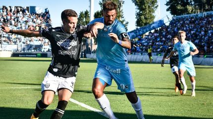 En Turdera, fue empate en uno. En Turdera, fue empate en uno.
