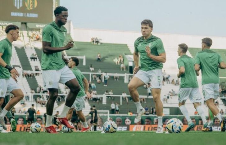El plantel de Banfield reclama sueldos atrasados y analiza ir a Agremiados.