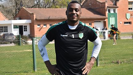 Mauricio Arboleda pidió disculpas a los hinchas de Banfield y no descartó regresar al Taladro.