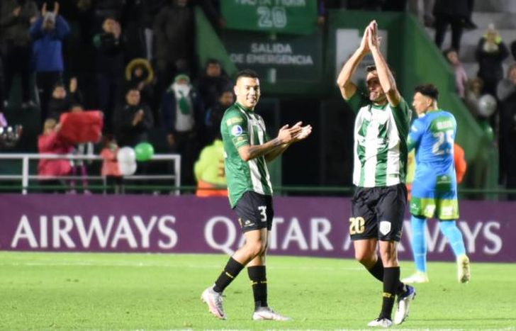 Cvitanich dejó la cancha a los 66 minutos.