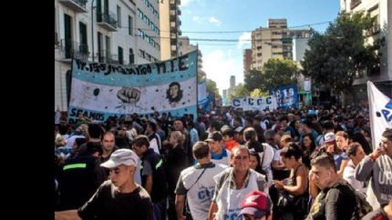 barrios de pie quiere mas presupuesto para evitar que ?el hambre se instale en el pais?
