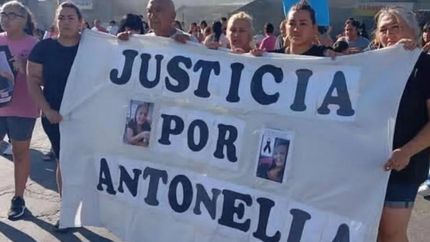 Pidieron justicia por Antonella, la mujer atropellada.