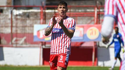 Nazareno Colombo Fernández estará varios meses afuera de las canchas. Nazareno Colombo Fernández estará varios meses afuera de las canchas.