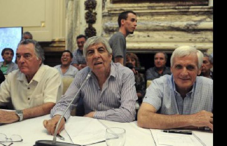 Caló, Moyano y Barrionuevo vuelven a reunirse por la reunificación de la CGT