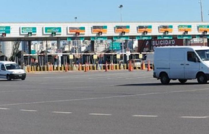 Empezaron a golpearse hasta que el prefecto sacó su arma reglamentaria calibre 9 milímetros y mató a balazos al hombre de 41 años.