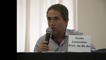 Quieren que el de Nordelta y el jubilado paguen lo mismo por el gas, dijo Lorenzino.