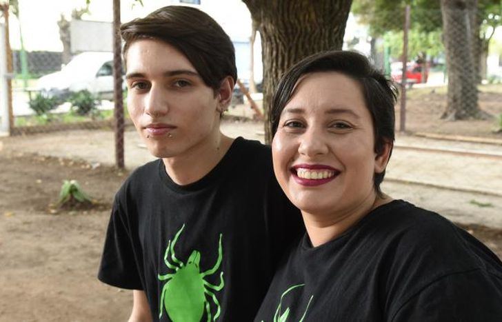 Anabel y su hijo son pacientes con Lyme. La lucha por concientizar es diaria.