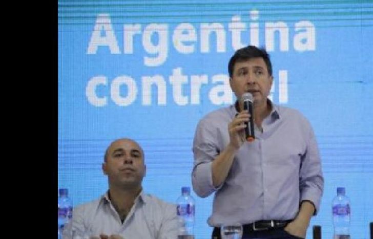 Daniel Arroyo hizo el anuncio.