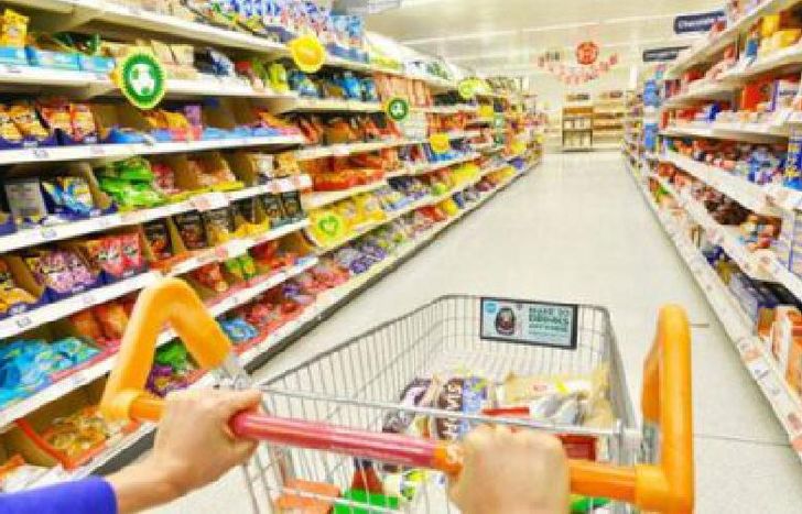 todos los meses hay subas que afectan a los sectores más vulnerables.