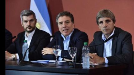 el gobierno avanza con su plan de ajuste