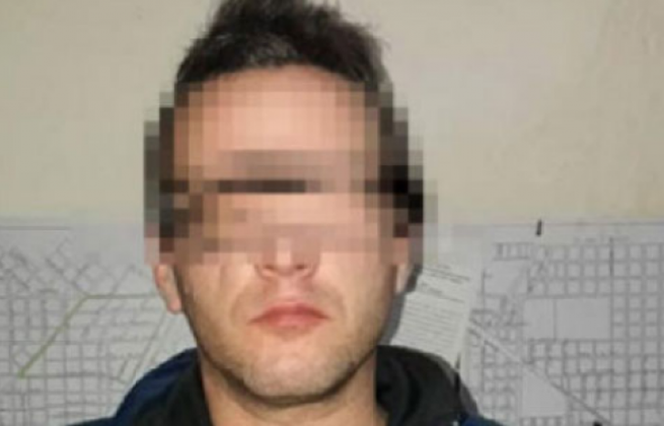 Dictaba clases en Temperley y Lomas de Zamora.