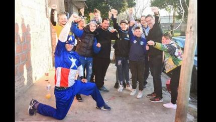 con el poder de la solidaridad.