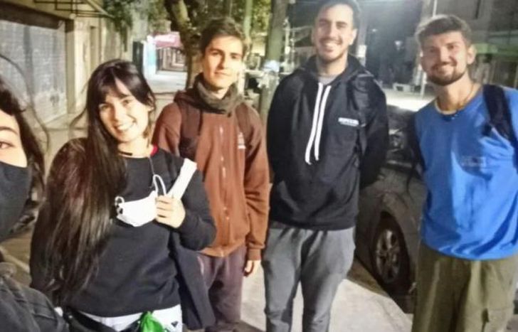 Recorren las calles de Lomas.