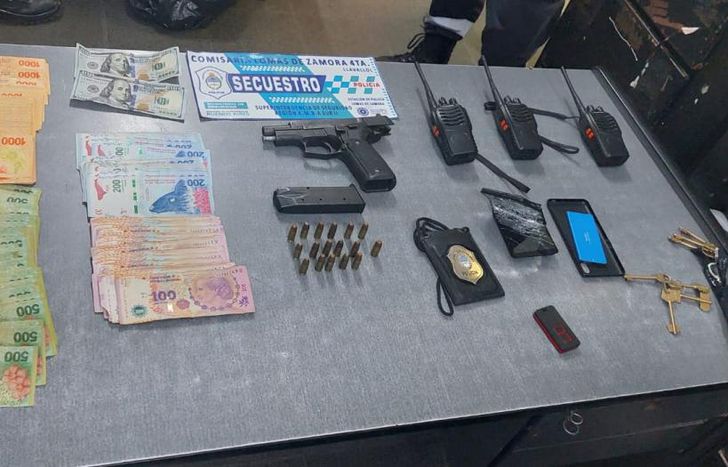 Elementos incautados a la banda de secuestradores en Llavallol.