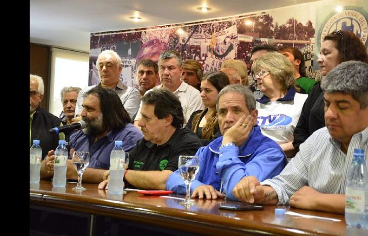 Los gremios celebraron el paro y anunciaron más medidas.