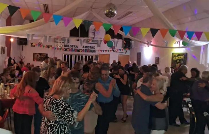 El evento es ideal para los amantes del tango y del folklore.