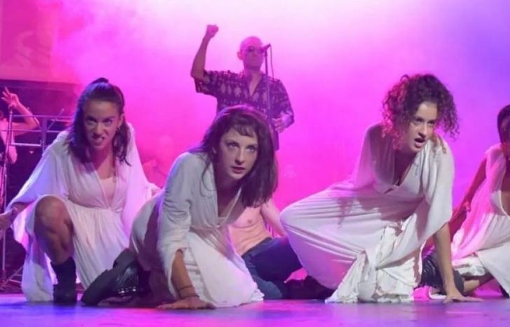 Una Obra Redonda, en el Teatro.