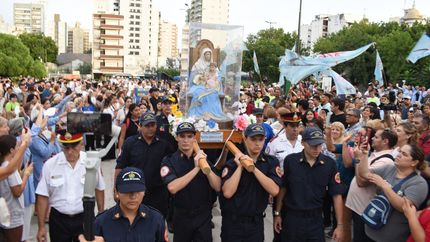 La Virgen de la Paz es la protectora de Lomas de Zamora. La Virgen de la Paz es la protectora de Lomas de Zamora.