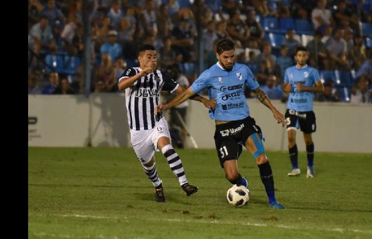 El delantero jugó su último partido en el Beranger en la derrota ante Talleres.