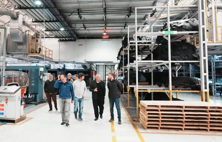 Cada semana visitan dos industrias y dos emprendimientos lomenses.