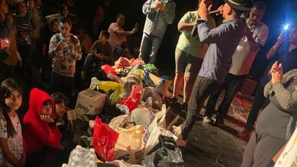 Cantaron para ayudar a los vecinos que más lo necesitan.