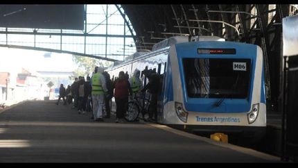 ¿que trabajadores si podran utilizar el transporte publico desde esta medianoche?
