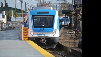 el roca esta interrumpido por un piquete en la estacion kosteki y santillan