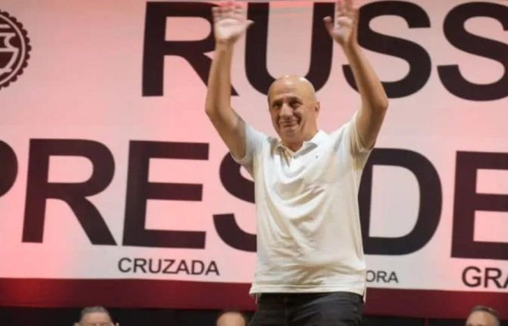 Nicolás Russo buscará volver a presidir el club Lanús.