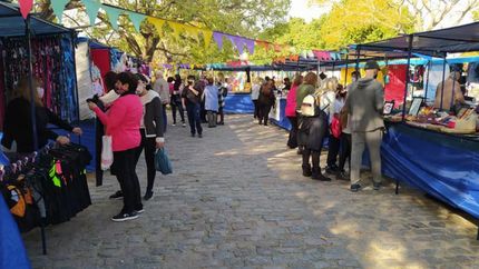 Una propuesta para impulsar el consumo y los proyectos locales. Una propuesta para impulsar el consumo y los proyectos locales.