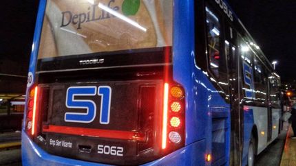 En el accidente estuvo involucrado un colectivo de la línea 51. (Imagen ilustrativa)