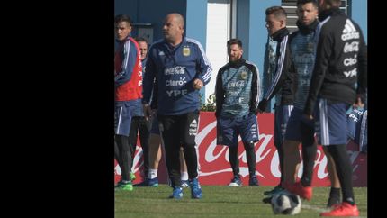 lionel messi ya se instalo en ezeiza