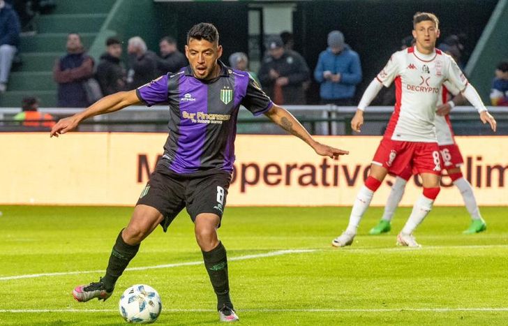 El volante evaluó la jugada del gol anulado.