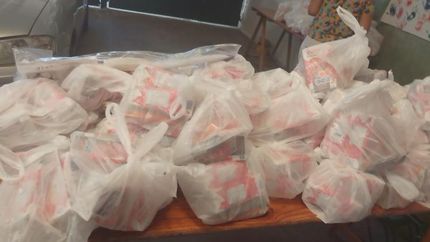 Las canastas serán repartidas a las familias que viven cerca del merendero.