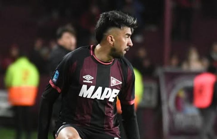 Marcelino Moreno regresó en Lanús tras la lesión.