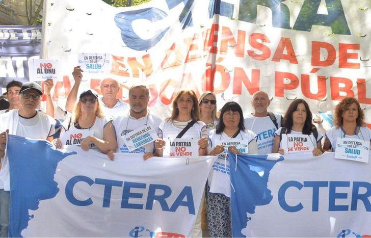 Esperan gran acatamiento en el paro docente contra la reforma laboral.