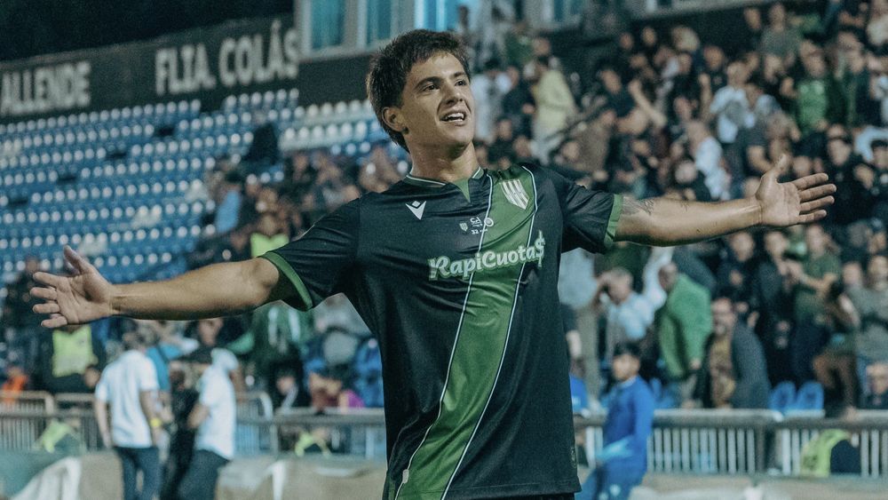 Tiziano Perrotta suma cinco goles este año en Banfield. Tiziano Perrotta suma cinco goles este año en Banfield.