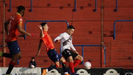El Tambero empató en el Bajo Flores.
