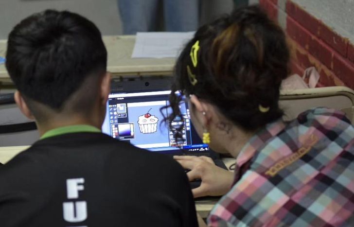 Las jornadas se hicieron en el marco del programa de Ciencia y Tecnología Lomas.