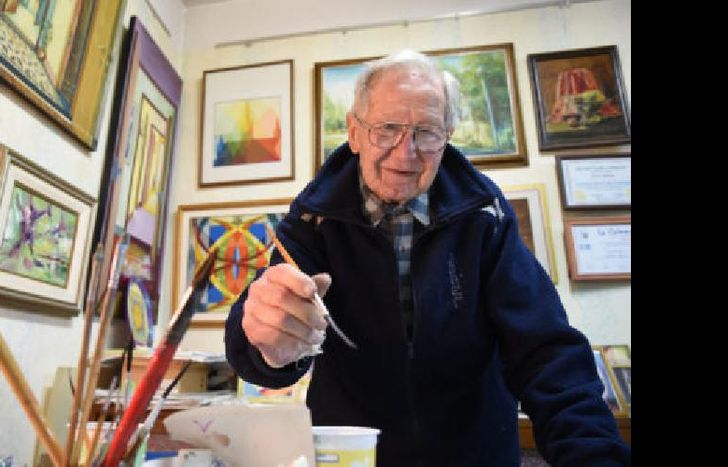 “NOS APODERAMOS DE LAS ENSEÑANZAS DE LOS INMIGRANTES Y LO VAMOS TRANSFORMANDO EN NUESTRA CULTURA, AL FILETEADO LO ADOPTAMOS COMO NUESTRO PATRIMONIO”, SOSTUVO hÉCTOR.