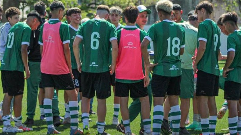 Juveniles made in Banfield.
